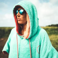 Wave Hawaii Bamboo Dos Changing Robe 10 Wave Hawaii Bamboo Dos Changing Robe -Duikuitrusting Winkel wave hawaii bamboo dos changing robe 3